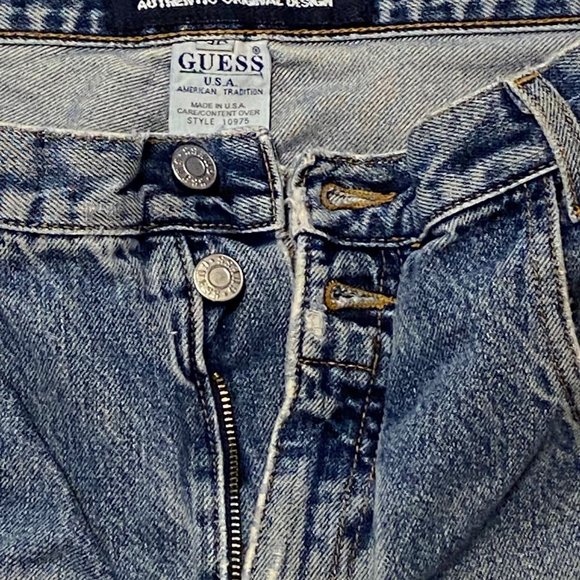 Guess shorts size 36 - Picture 3 of 5